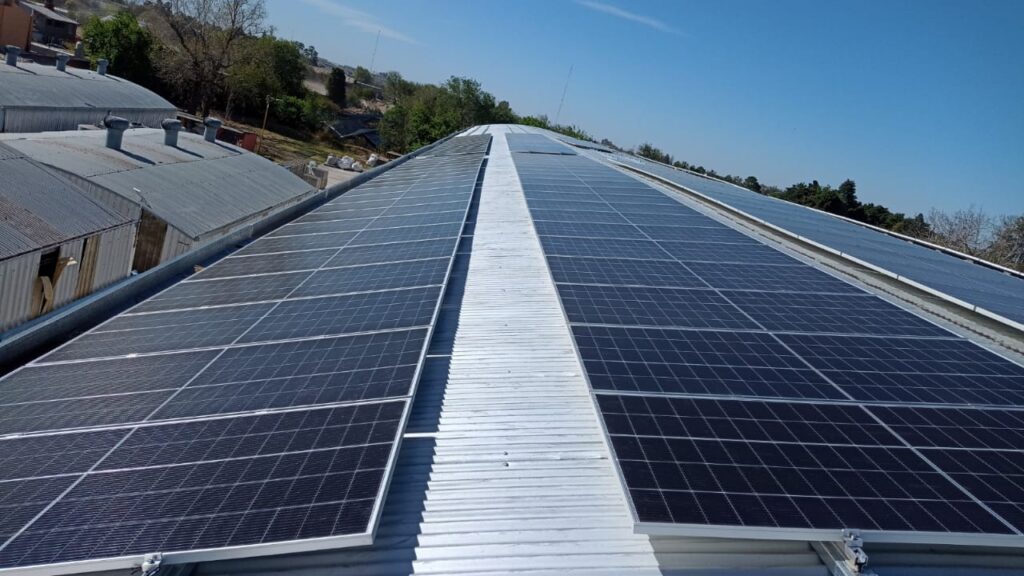 Quimvar: El compromiso con el medioambiente 4 Paneles solares