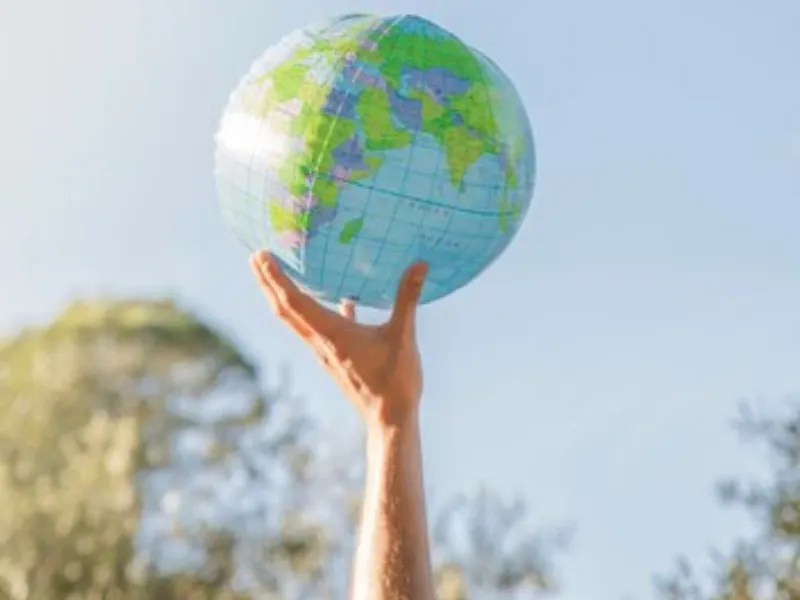 Quimvar, envases plásticos, compromiso sostenible, dia de la tierra