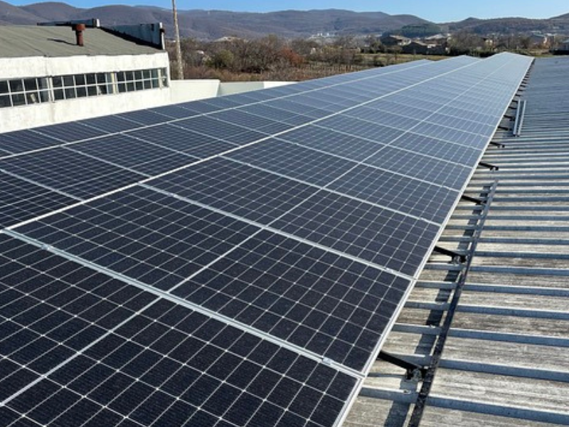 Quimvar, productos quimicos, paneles solares, energia electrica, cuidado de la luz, eficiencia energetica